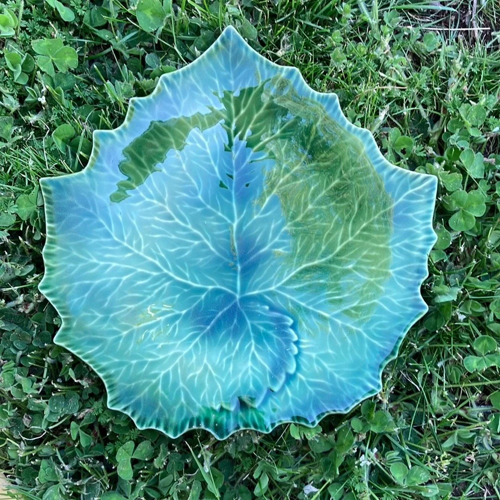 Williams Sonoma Yellow and Green Leaf Dinnerware Set